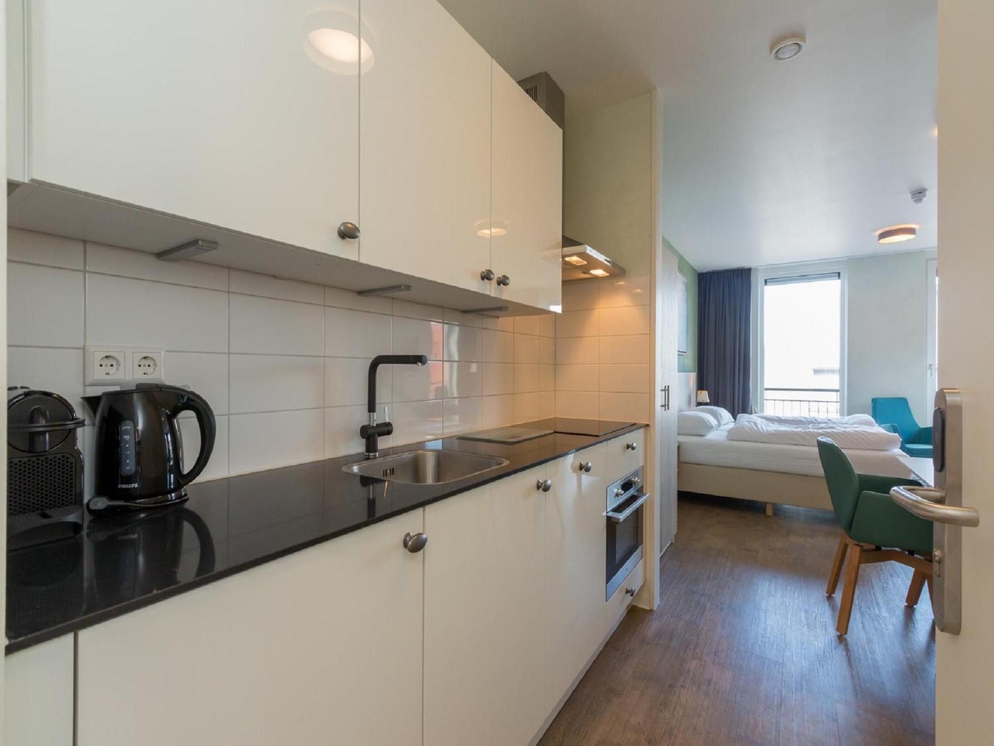 Luxurious Studio For 2 People A 1 Minute Walk From The Beach Of Zoutelande Bagian luar foto